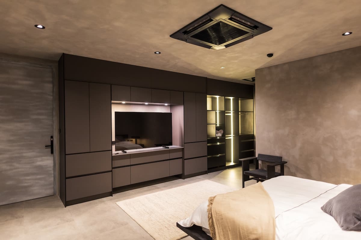 The Residence — Floor 5 (2 Bedroom) — 3