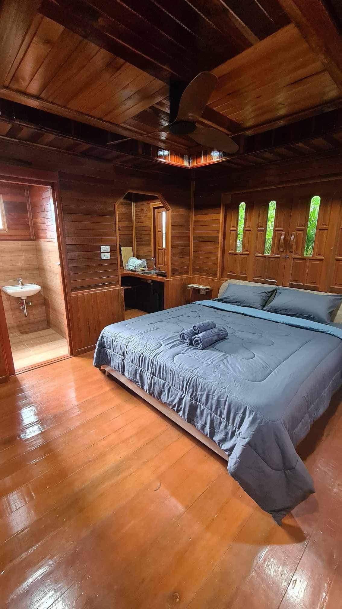 Ton Mai Bungalows — 3